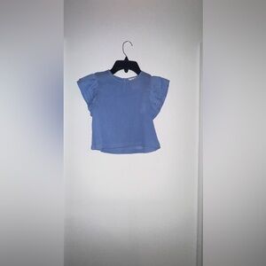 Two piece casual set.